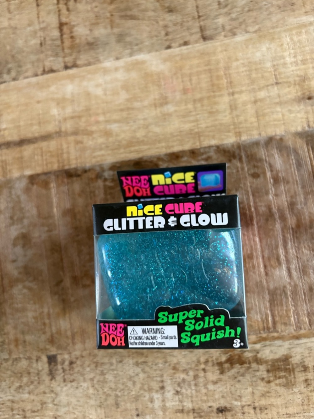 Nice Cube Glitter & Glow Super Solid Squish - Blue Glitter